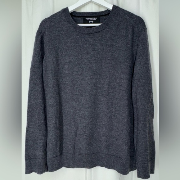 Banana Republic Italian Merino Wool Crew Sweater Dark Charcoal Heather XL - Picture 2 of 8